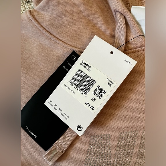 NWT Nike Plus Size Hoodie - Picture 8 of 11